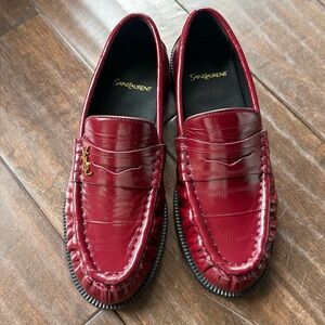 Saint Laurent dooope womens burgandy Loafers